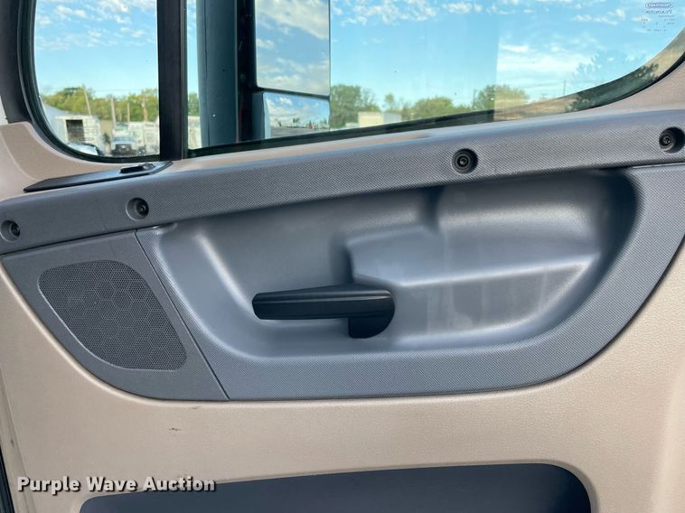 image for item LV9098 2015 Freightliner Cascadia Evolution  semi truck