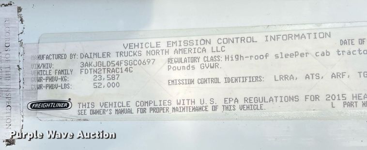 image for item LV9098 2015 Freightliner Cascadia Evolution  semi truck