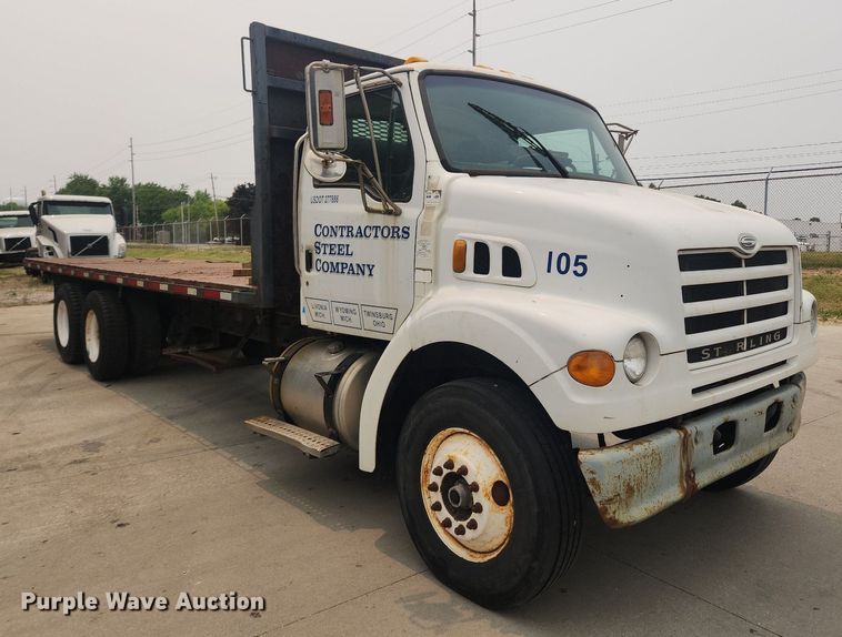 image for item LX9714 2006 Sterling L7500  flatbed truck