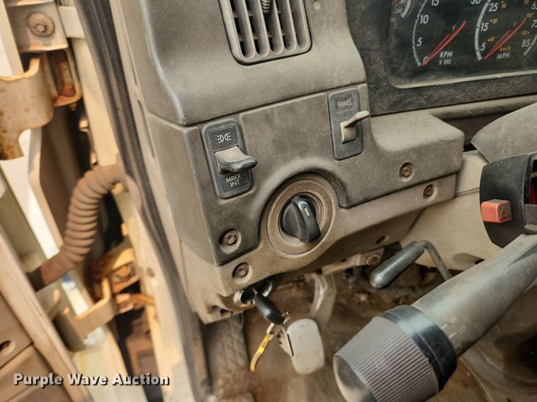 image for item LX9714 2006 Sterling L7500  flatbed truck