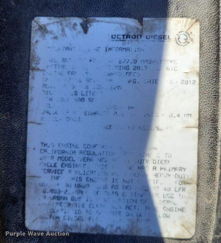 image for item MI9804 2013 Freightliner Cascadia  semi truck