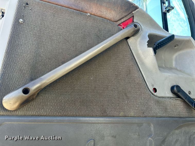 image for item MQ9509 1998 Ford  Louisville roll-off container truck