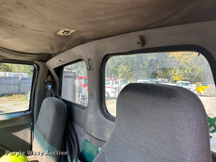 image for item MQ9509 1998 Ford  Louisville roll-off container truck