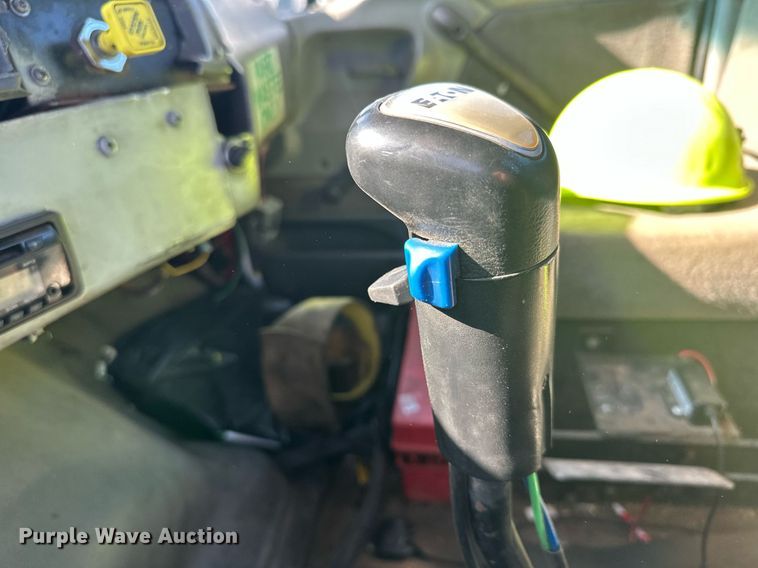 image for item MQ9509 1998 Ford  Louisville roll-off container truck