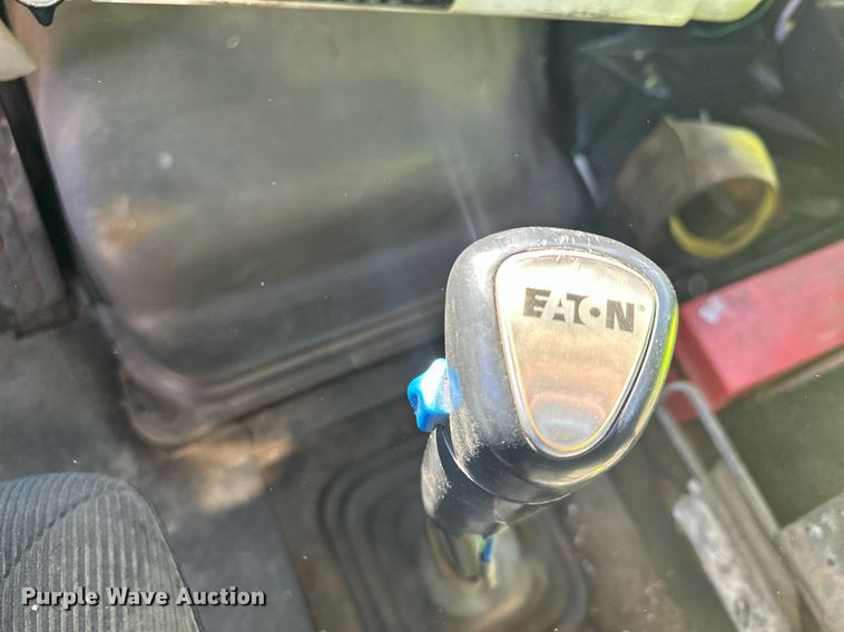 image for item MQ9509 1998 Ford  Louisville roll-off container truck