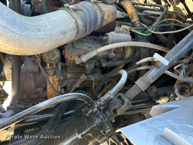 image for item MQ9509 1998 Ford  Louisville roll-off container truck