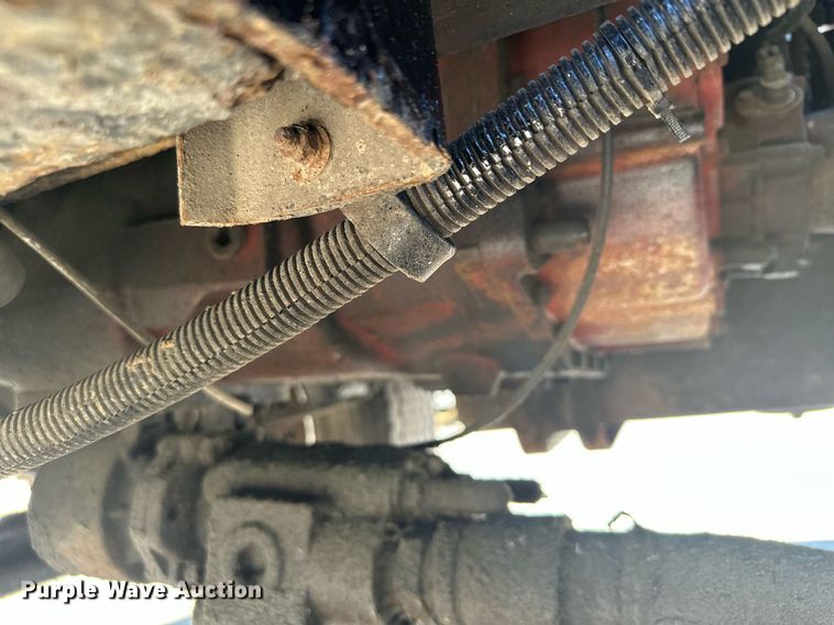 image for item MQ9509 1998 Ford  Louisville roll-off container truck