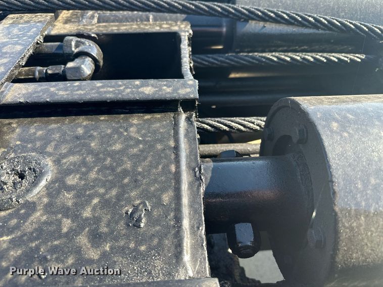 image for item MQ9509 1998 Ford  Louisville roll-off container truck