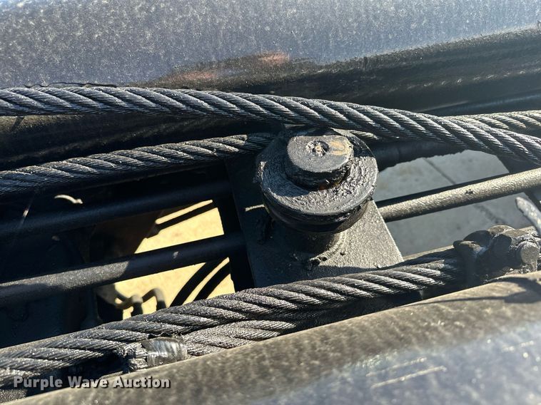 image for item MQ9509 1998 Ford  Louisville roll-off container truck