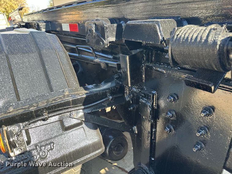 image for item MQ9509 1998 Ford  Louisville roll-off container truck