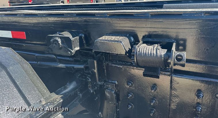 image for item MQ9509 1998 Ford  Louisville roll-off container truck