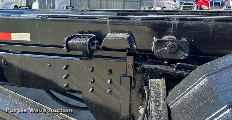 image for item MQ9509 1998 Ford  Louisville roll-off container truck