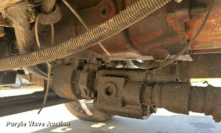 image for item MQ9509 1998 Ford  Louisville roll-off container truck