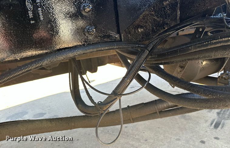 image for item MQ9509 1998 Ford  Louisville roll-off container truck