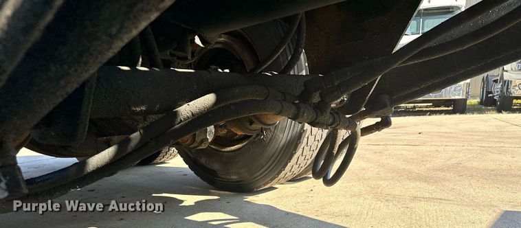 image for item MQ9509 1998 Ford  Louisville roll-off container truck