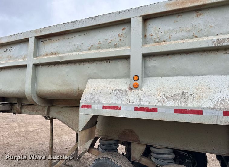 image for item MQ9513 1988 CMC  end dump trailer