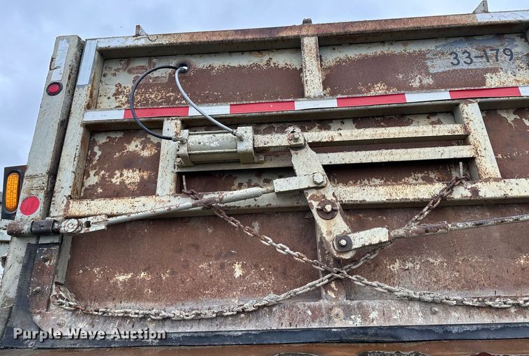 image for item MQ9513 1988 CMC  end dump trailer