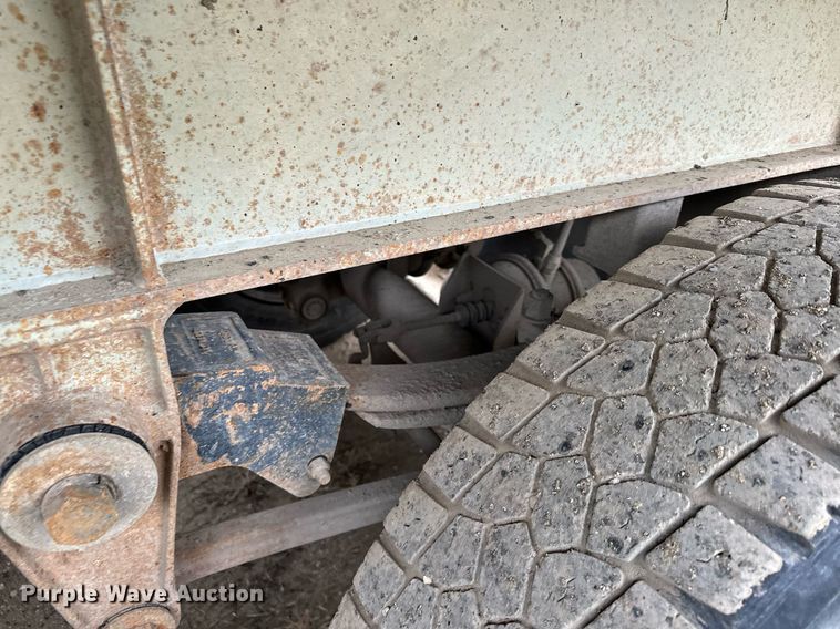 image for item MQ9513 1988 CMC  end dump trailer