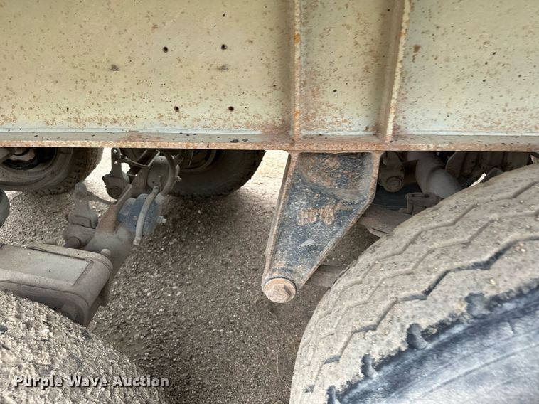 image for item MQ9513 1988 CMC  end dump trailer