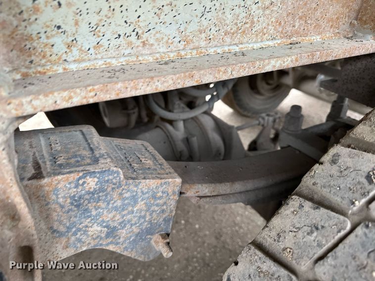 image for item MQ9513 1988 CMC  end dump trailer