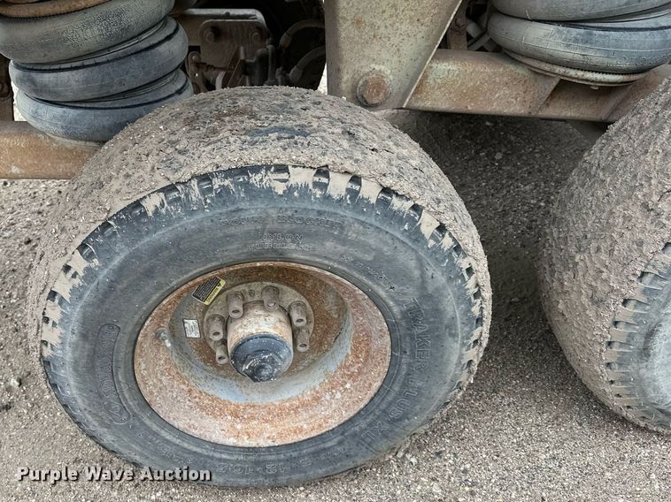 image for item MQ9513 1988 CMC  end dump trailer