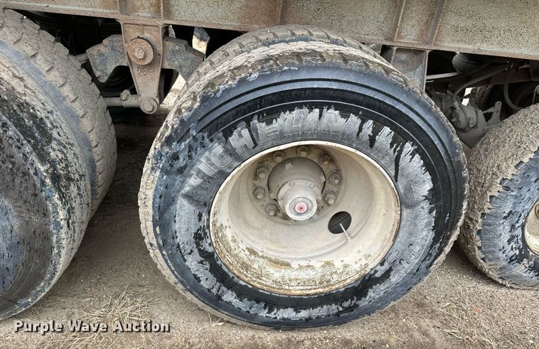 image for item MQ9513 1988 CMC  end dump trailer