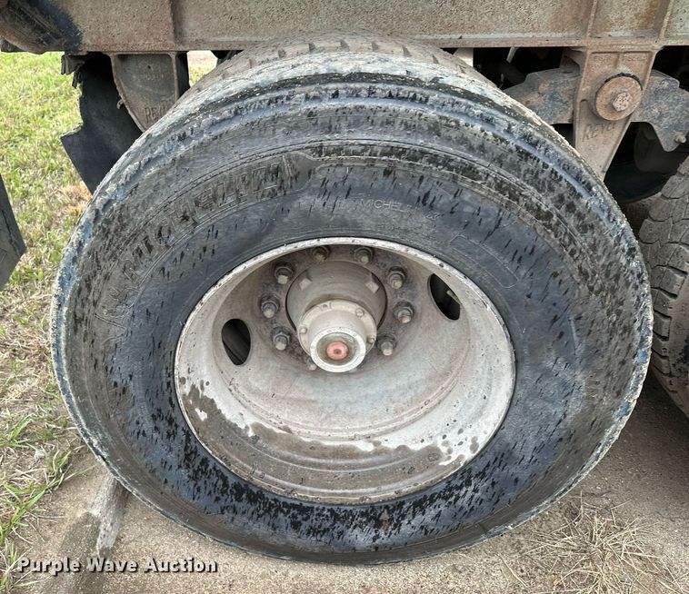 image for item MQ9513 1988 CMC  end dump trailer