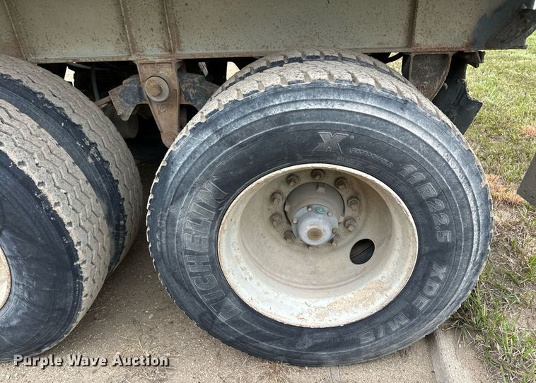 image for item MQ9513 1988 CMC  end dump trailer