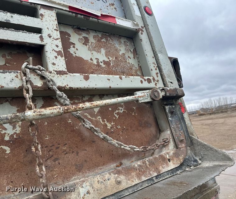 image for item MQ9514 1988 CMC  end dump trailer