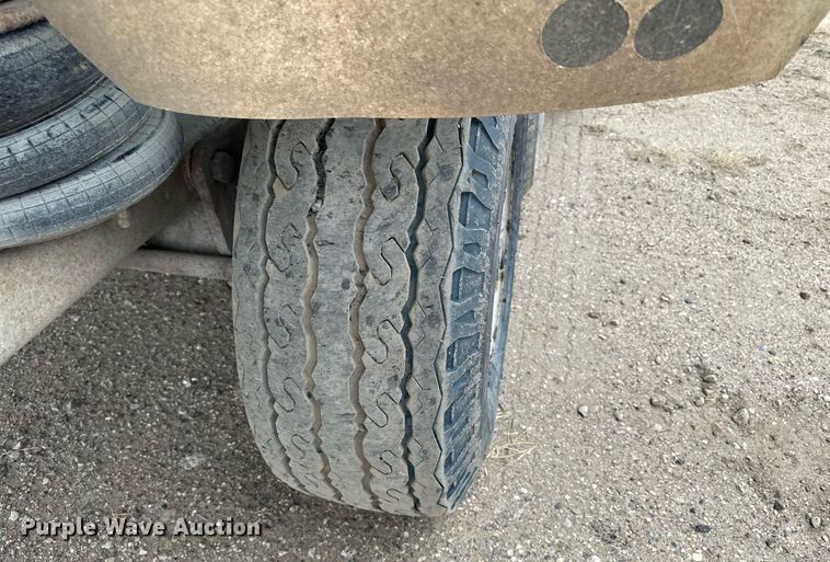 image for item MQ9514 1988 CMC  end dump trailer