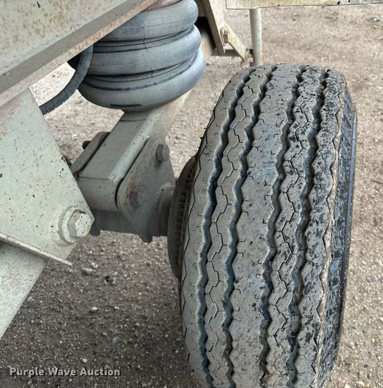 image for item MQ9514 1988 CMC  end dump trailer