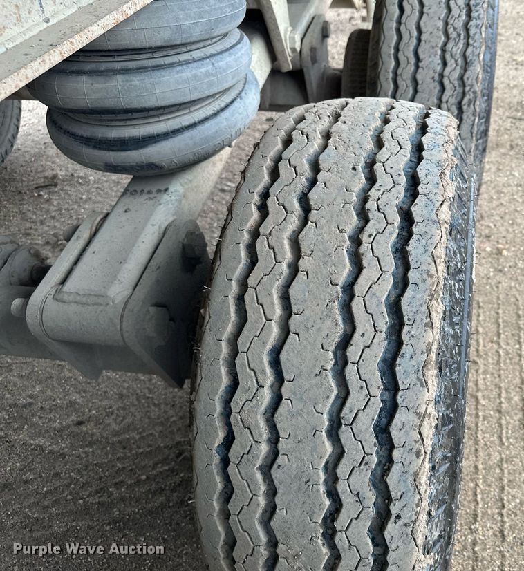 image for item MQ9514 1988 CMC  end dump trailer