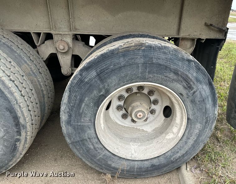 image for item MQ9514 1988 CMC  end dump trailer