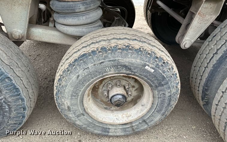 image for item MQ9514 1988 CMC  end dump trailer