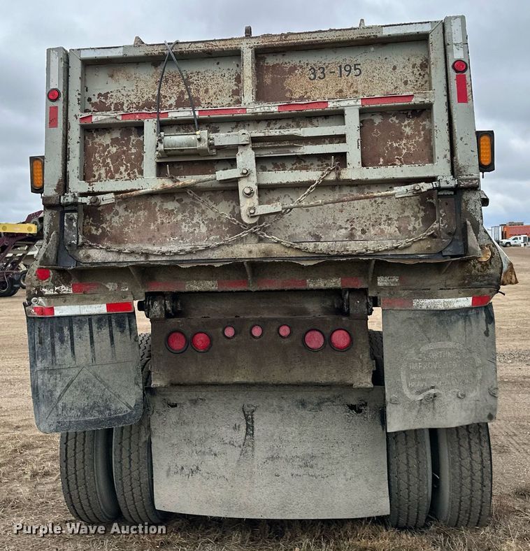 image for item MQ9516 1988 CMC  end dump trailer