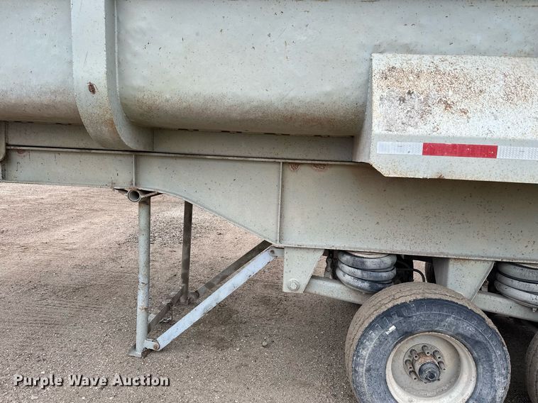 image for item MQ9516 1988 CMC  end dump trailer