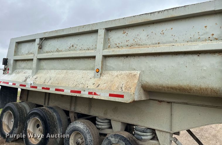 image for item MQ9516 1988 CMC  end dump trailer