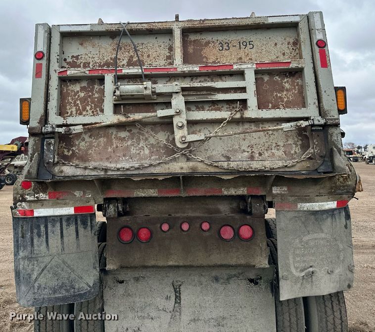 image for item MQ9516 1988 CMC  end dump trailer