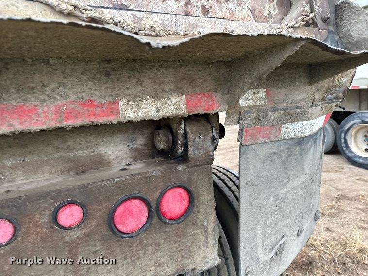 image for item MQ9516 1988 CMC  end dump trailer