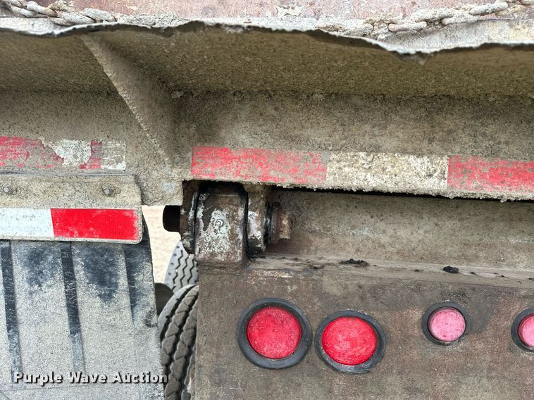 image for item MQ9516 1988 CMC  end dump trailer