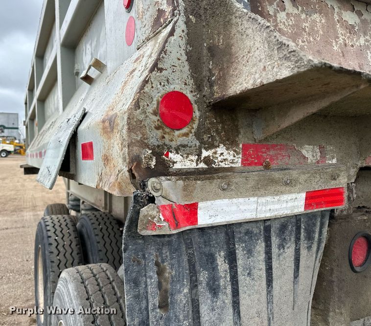 image for item MQ9516 1988 CMC  end dump trailer