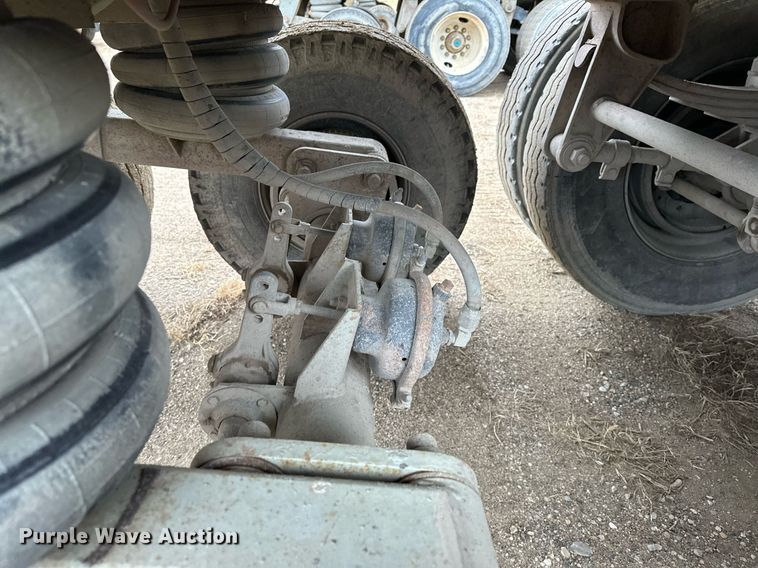 image for item MQ9516 1988 CMC  end dump trailer