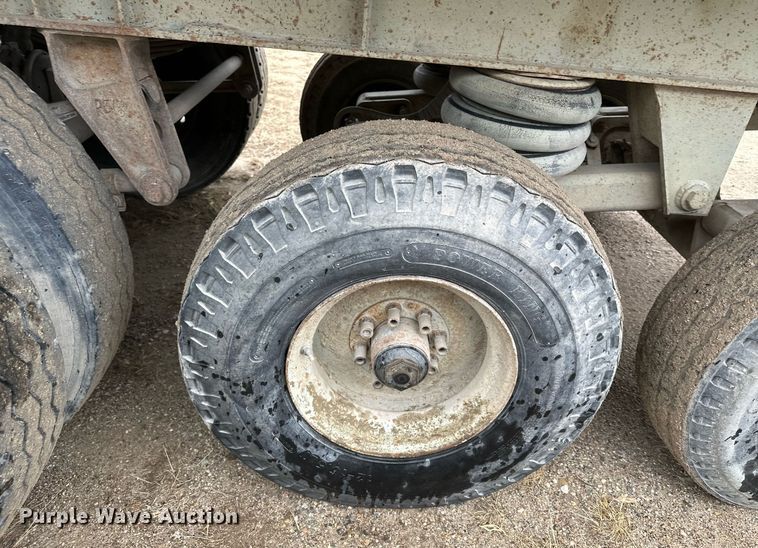 image for item MQ9516 1988 CMC  end dump trailer