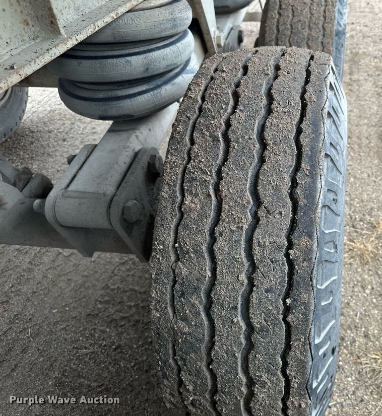 image for item MQ9516 1988 CMC  end dump trailer