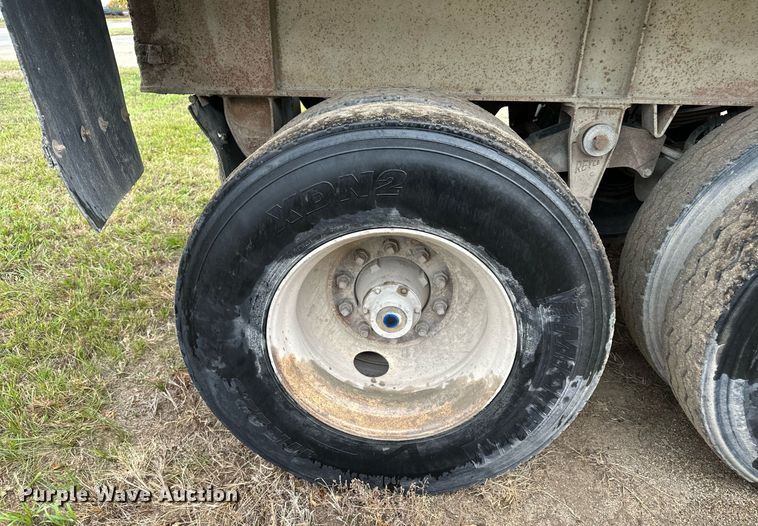 image for item MQ9516 1988 CMC  end dump trailer