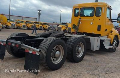 image for item MX9536 2019 Kenworth T680  semi truck