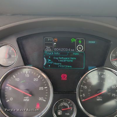 image for item MX9536 2019 Kenworth T680  semi truck