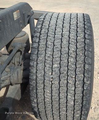 image for item MX9537 2020 Kenworth T680  semi truck