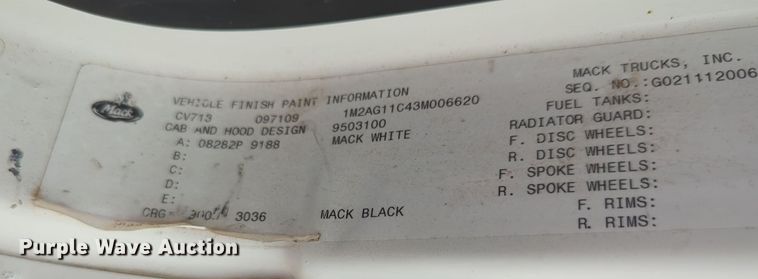 image for item MY9888 2003 Mack CV713  truck cab and chassis