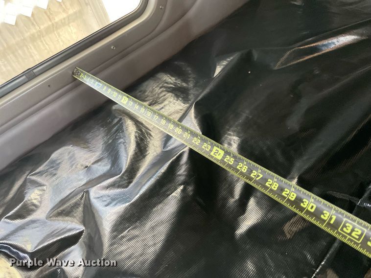 image for item NA9677 2012 Peterbilt 367  semi truck